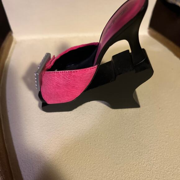 Just the Right Shoe Sparkle Shoe - Picture 6 of 10